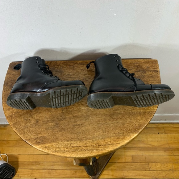 Dr Martens Lace up combat style leather boots like new - Picture 11 of 14